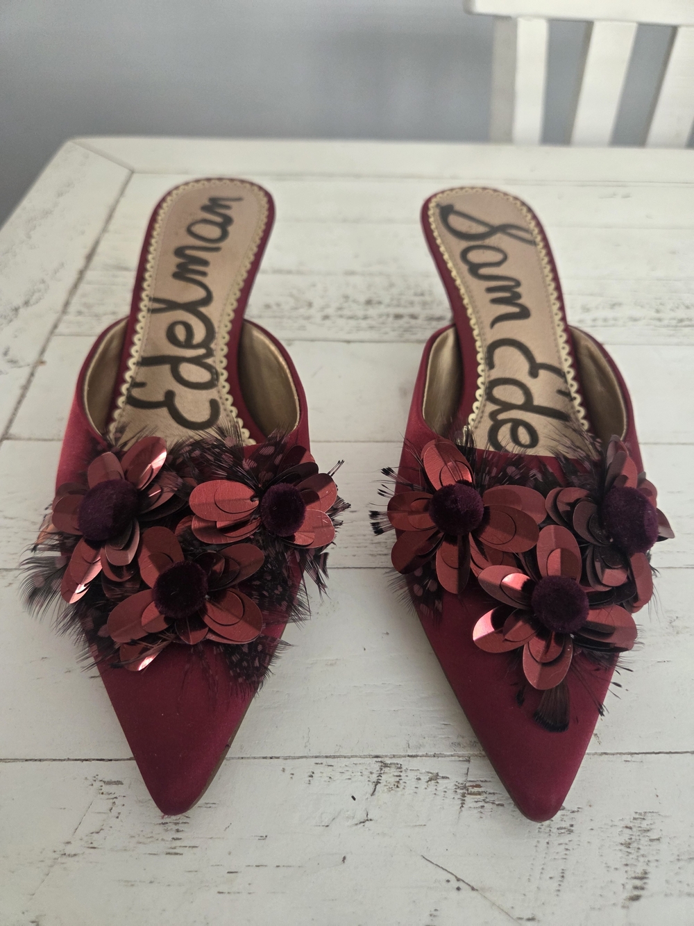 Sam Edelman Dorcy Red Floral Sequin Pointed Toe Kitten Heel Mules